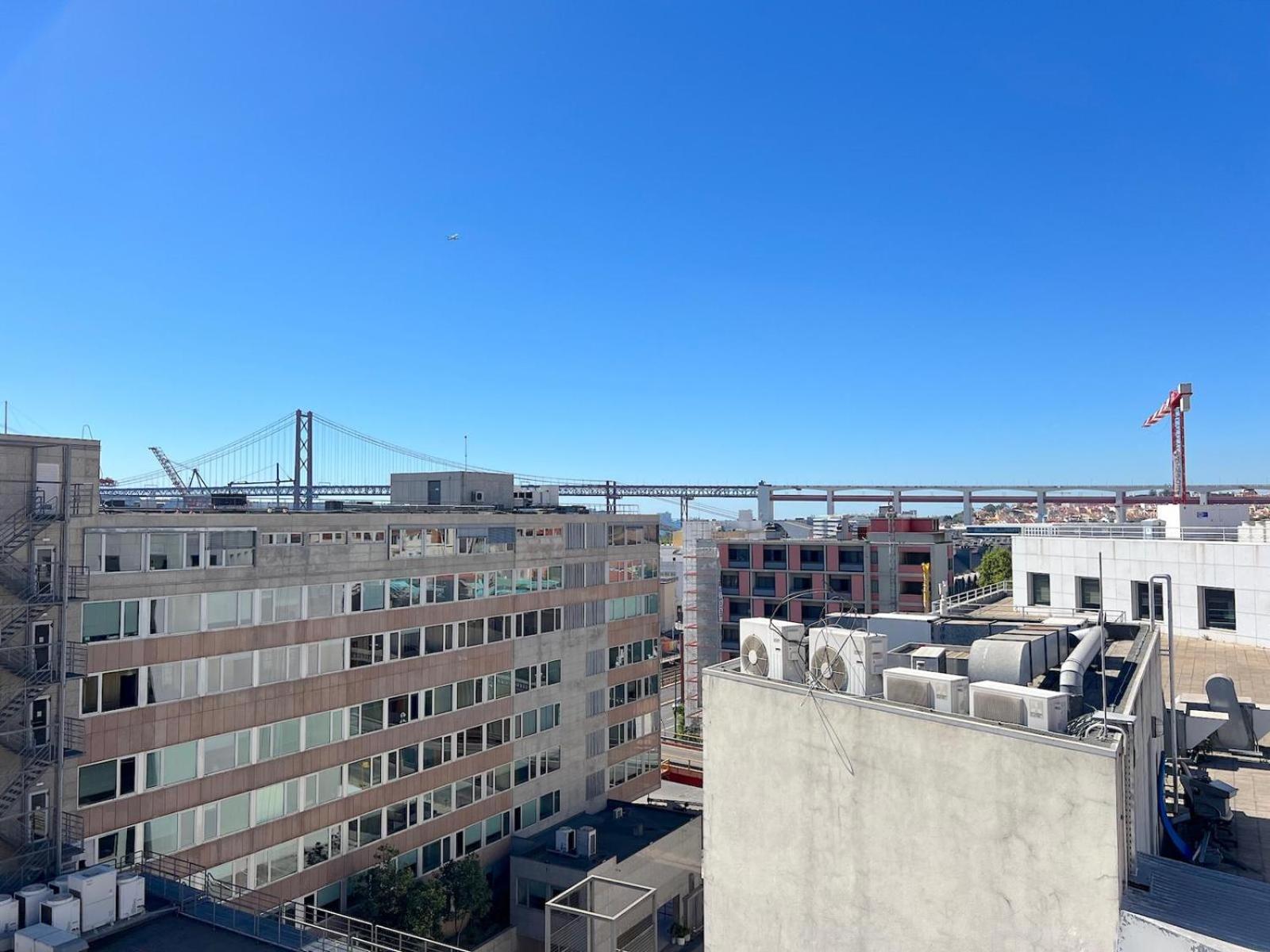 Apartamento Sobre O Rio Lisbona Esterno foto